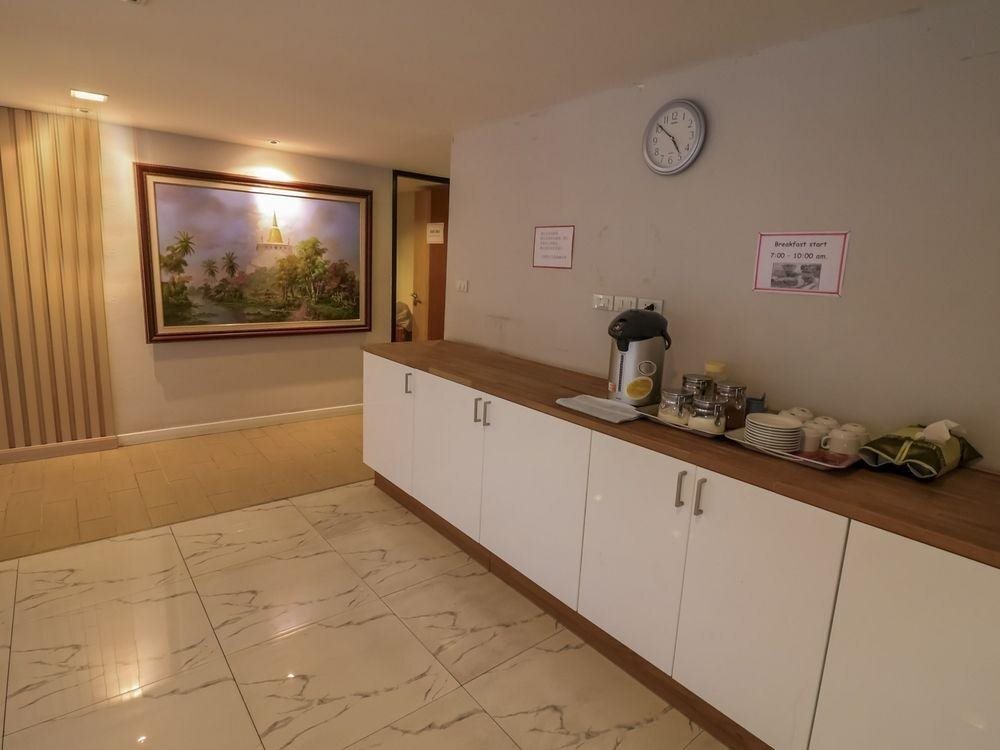 Бангкок: NIDA Rooms Nai Lert Grand Diamond