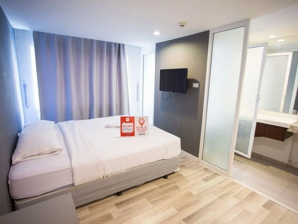 Бангкок: NIDA Rooms Nai Lert Grand Diamond