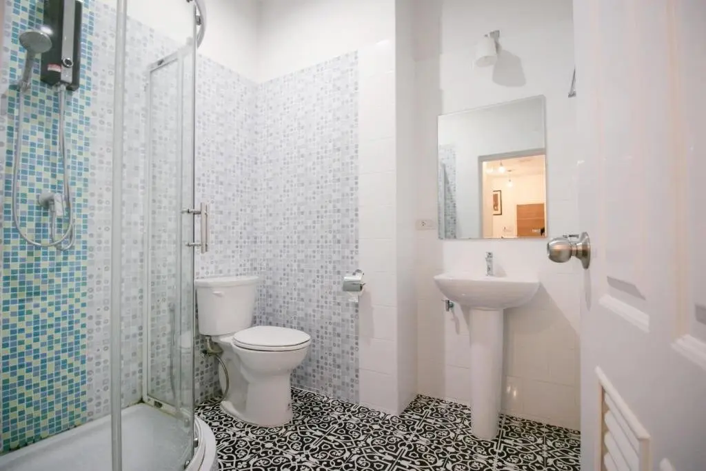 Бангкок: OYO 568 Art Hotel Hua Lamphong - Hostel