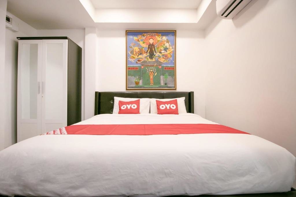 Бангкок: OYO 568 Art Hotel Hua Lamphong - Hostel