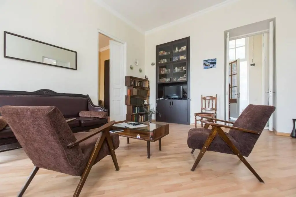 Тбилиси: Private Room in ABANOTUBANI, Heart of Old Tbilisi