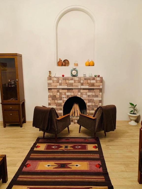 Тбилиси: Nino's Apartment in OLD Tbilisi
