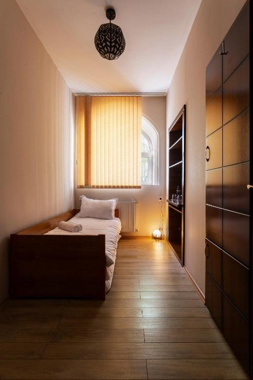 Тбилиси: Nino's Apartment in OLD Tbilisi