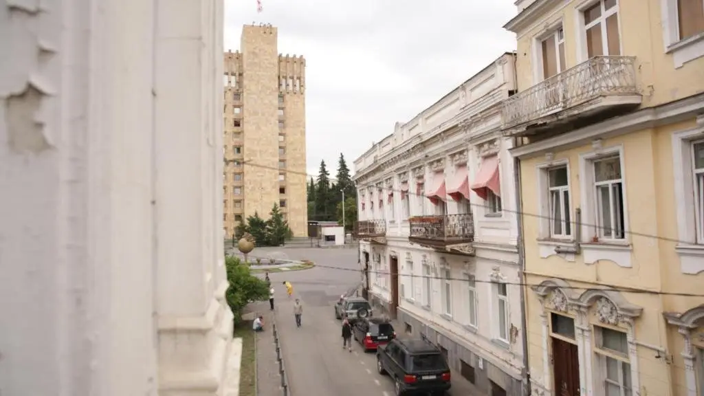 Тбилиси: Milov's Apartment in Old Tbilisi