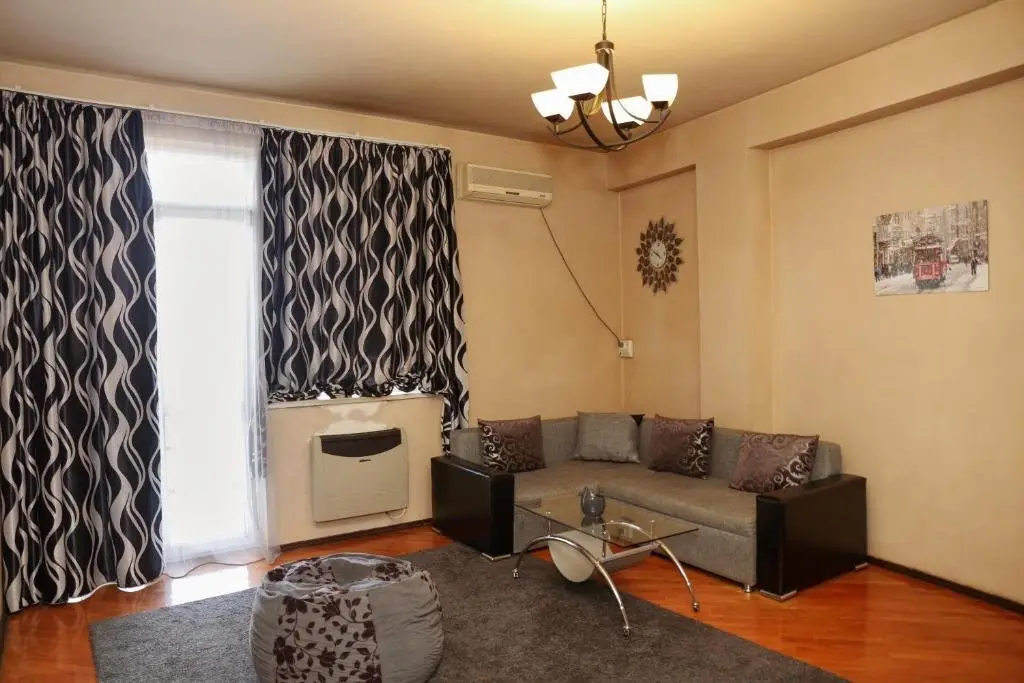 Hosthub Apartment Near Tbilisi Zoo — фото 1