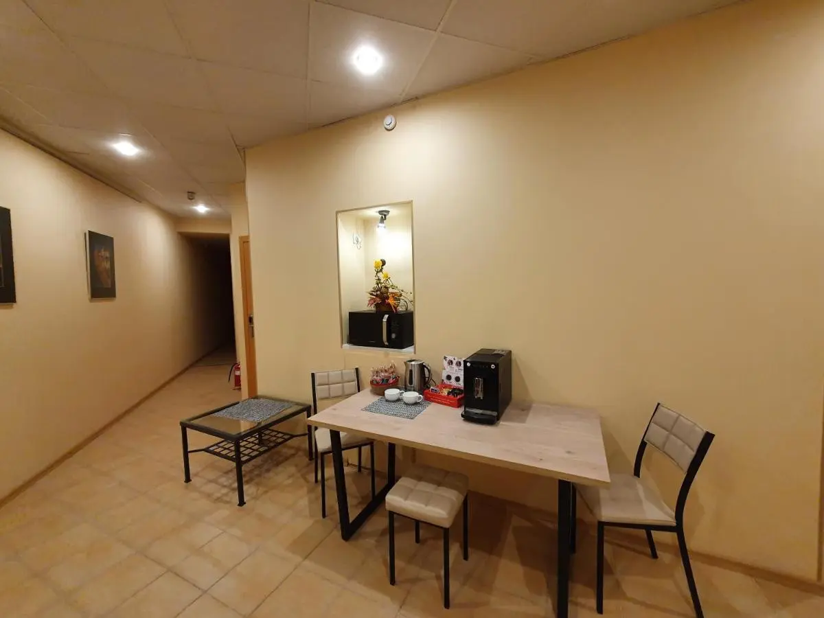 Sukhaparina: History Guest House