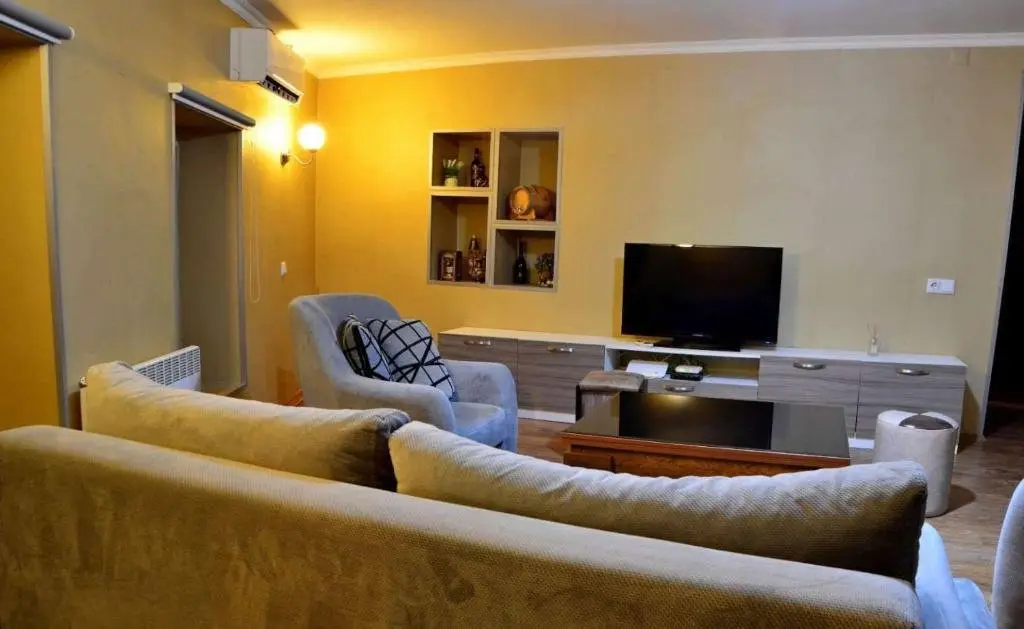 Тбилиси: Tao's Apartment