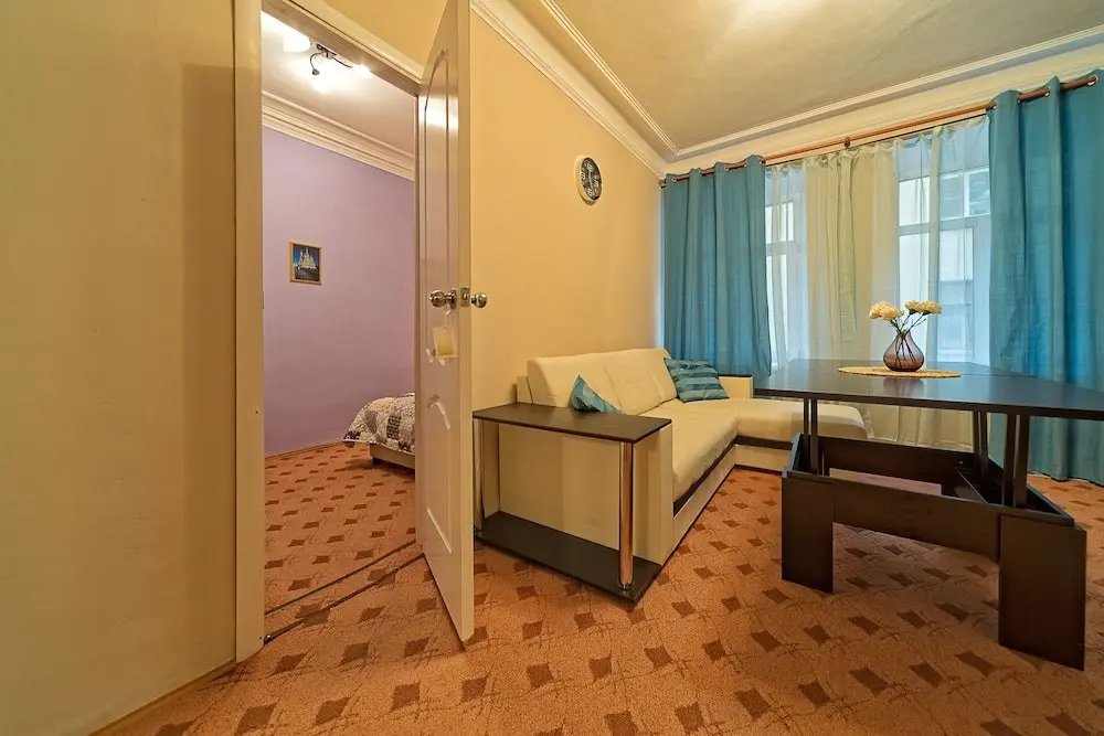 Санкт-Петербург: Apartments Vesta on Vosstania