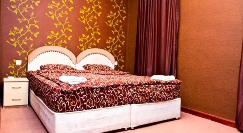 Тбилиси: Hotel Grand Panorama
