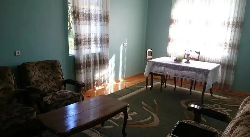 Батуми: Guest house Charnali
