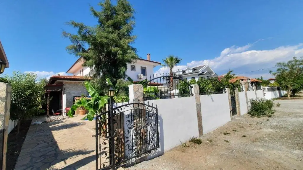 Дальян: Villa Yeliz
