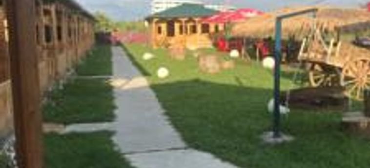 Анаклия: The Cottages