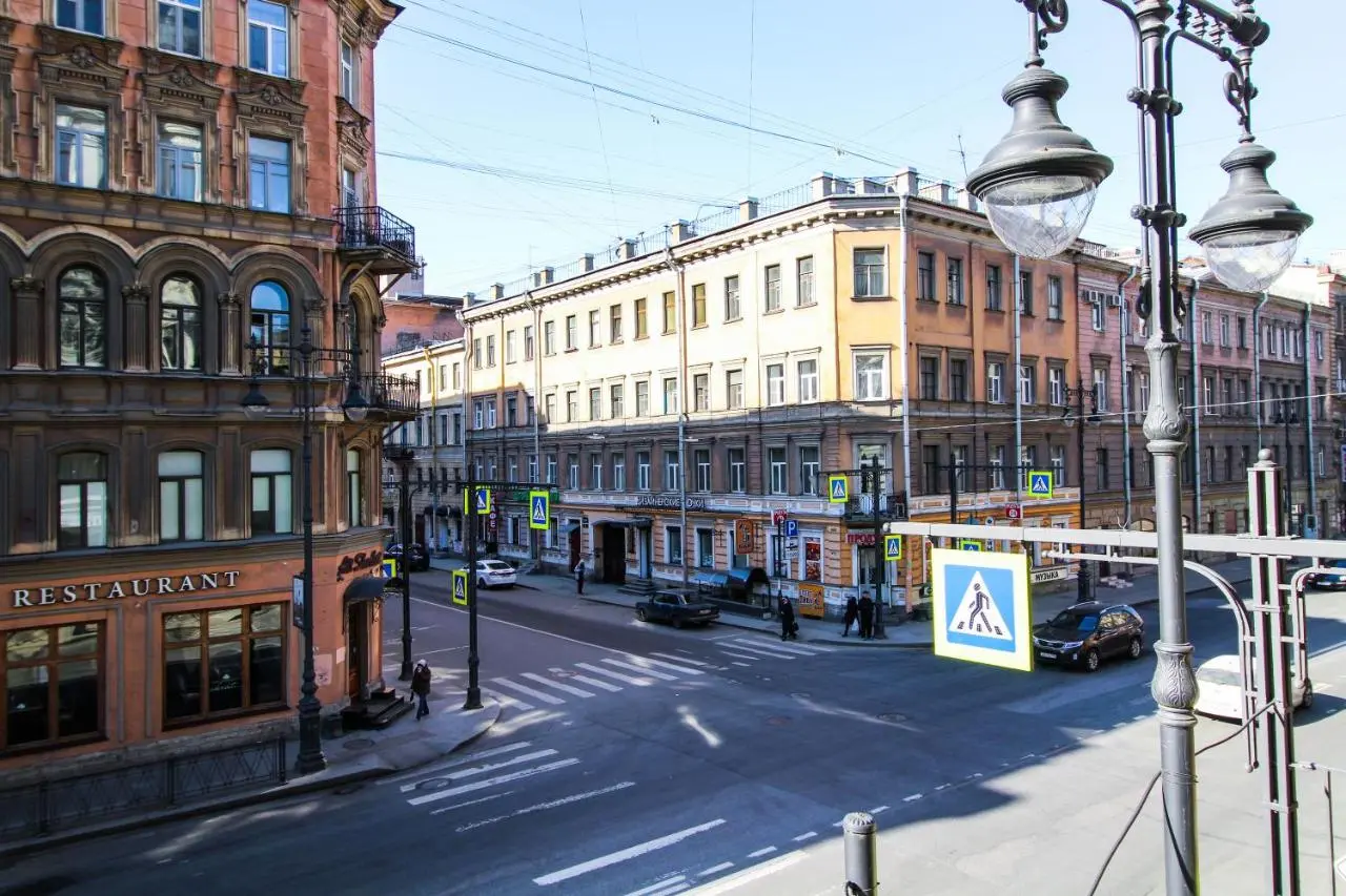 Санкт-Петербург: SuperHostel на Восстания 35  