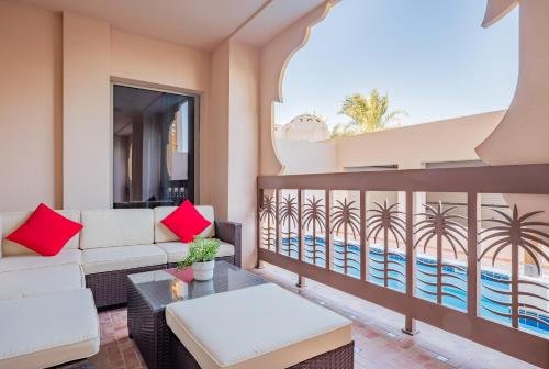 Дубай: Simply Comfort Holiday Homes - Private Pool Homes and Villas