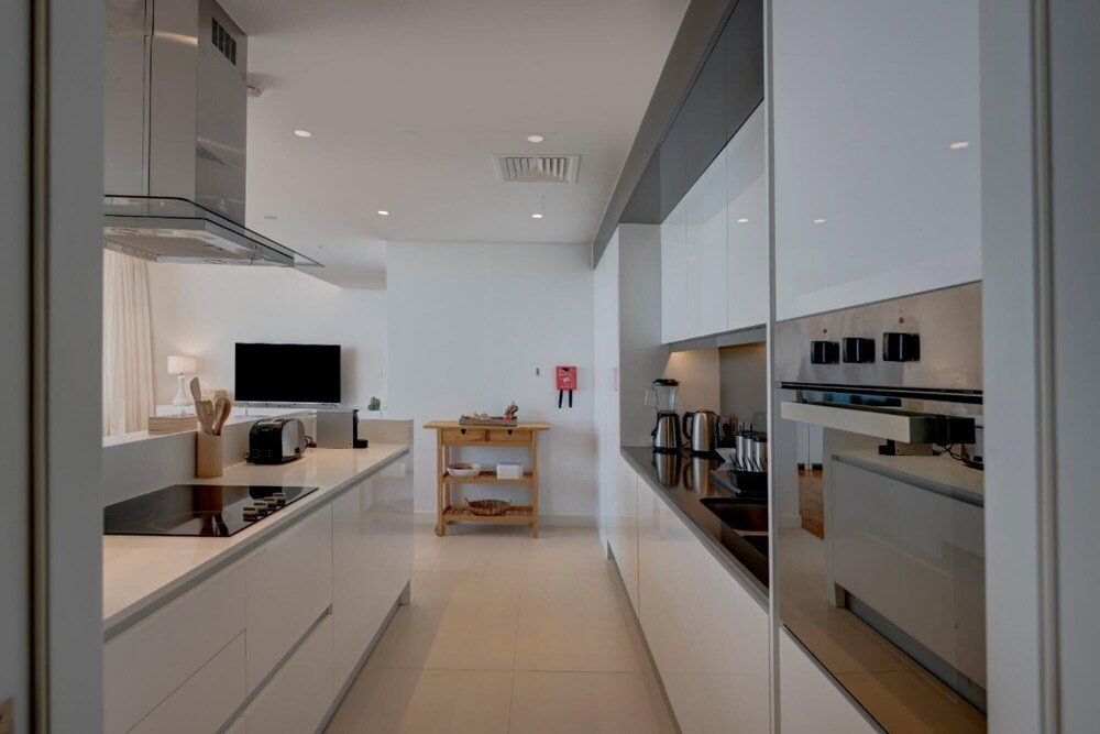 Дубай: Urban Island Getaway on Bluewaters