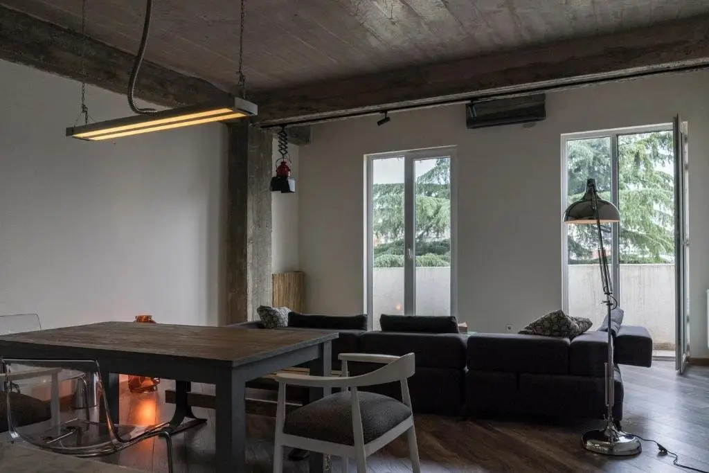Тбилиси: Sunset Loft in Mint Condition