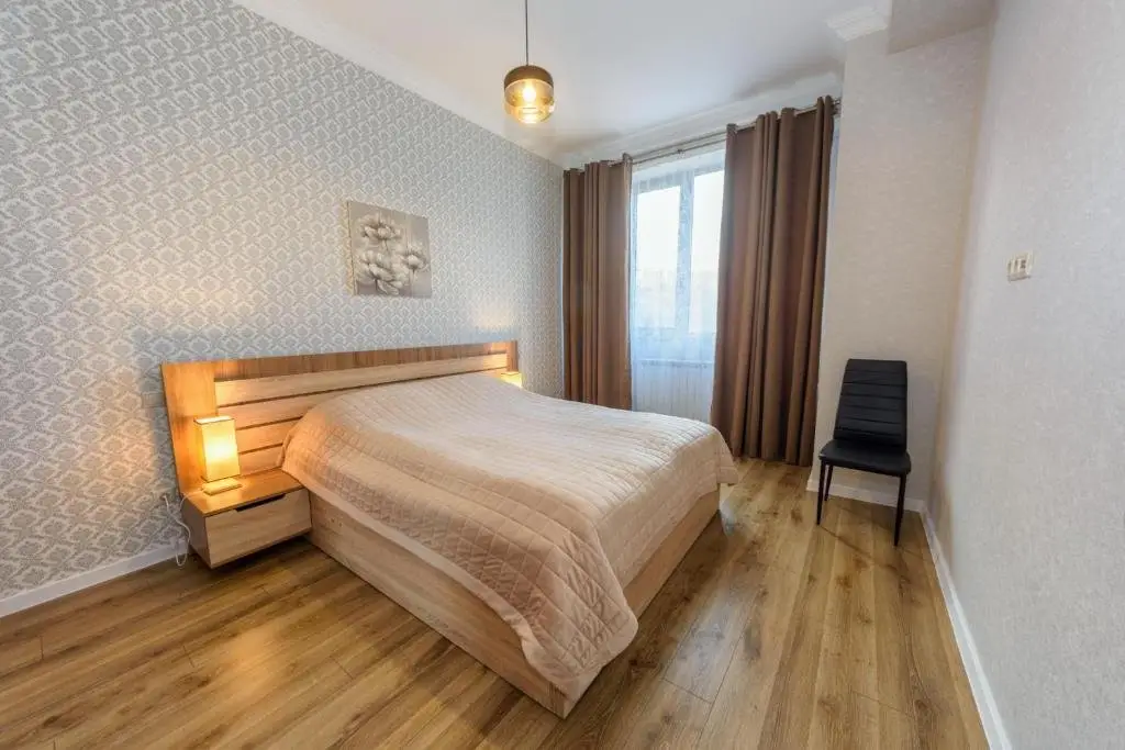 Тбилиси: Sunny Park Apartment
