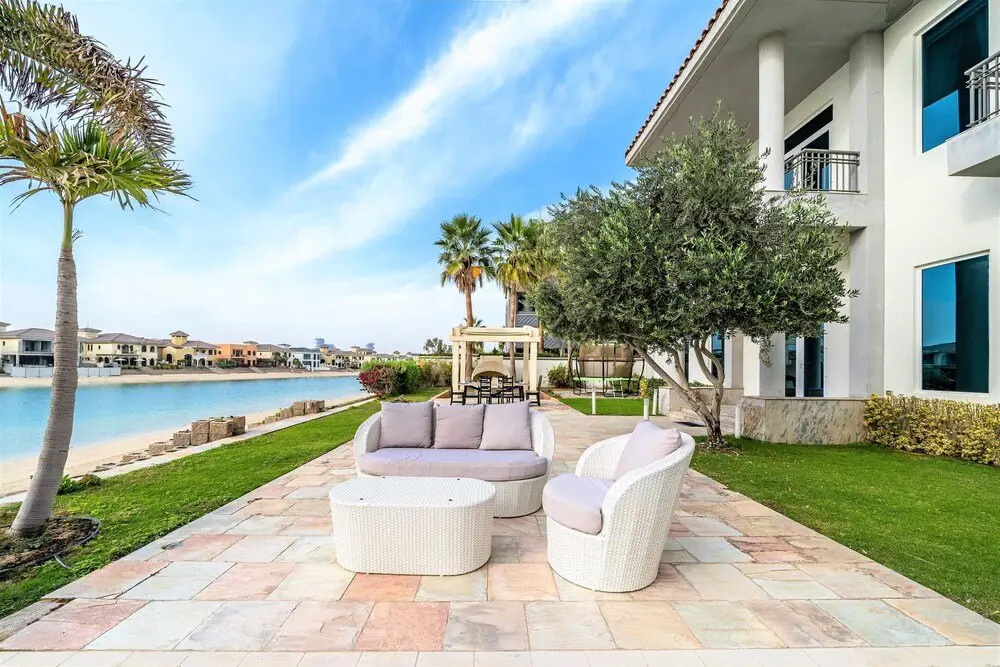 Дубай: Ultimate Luxury sea front villa with private pool Palm Jumeirah