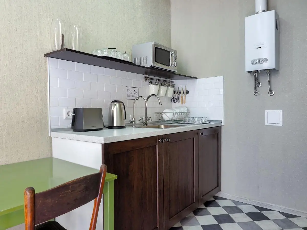 Санкт-Петербург: Friends Rooms on Vosstaniya