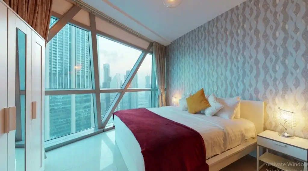 Дубай: Park Tower Difc By Lux Bnb Holiday Home