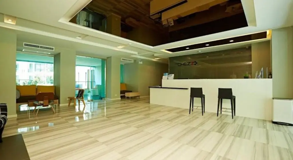 The Chezz Metro Life Condominium by Rin — фото 1