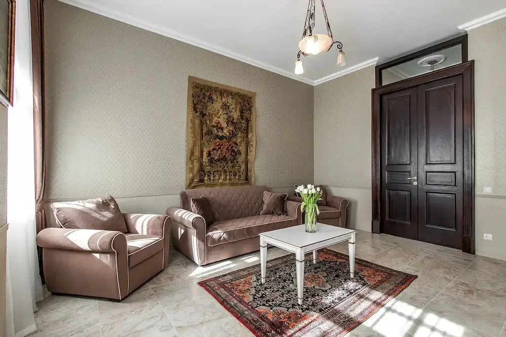 Санкт-Петербург: Central Parade Apartment