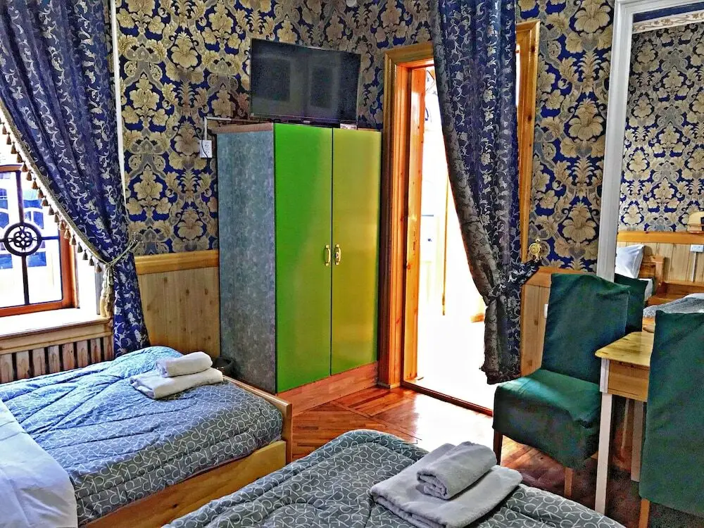 Самарканд: Hotel Kamila