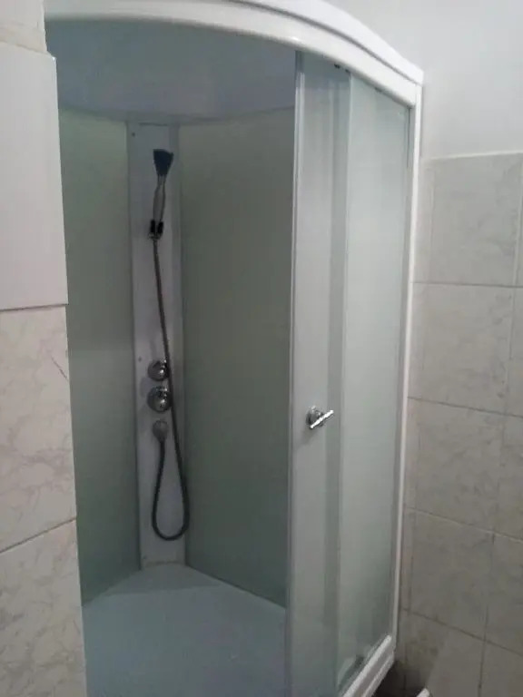 Атырау: Raikhan Hotel