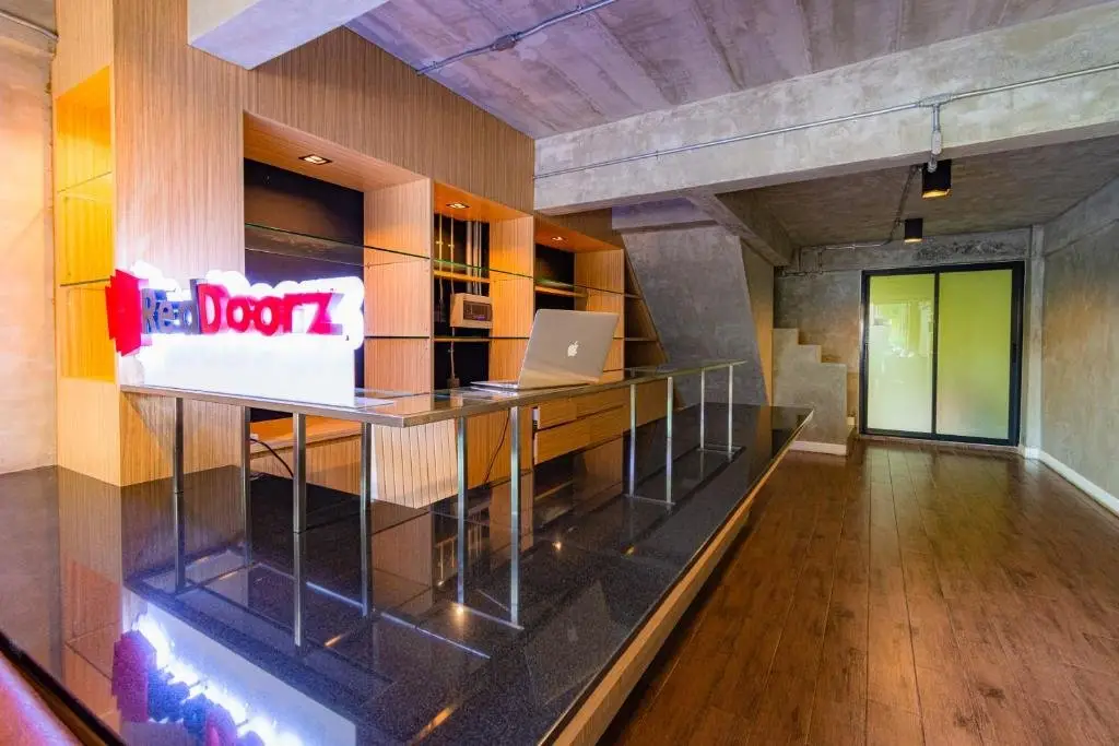 Хуахин: RedDoorz @ DJ Guesthouse Hua Hin 23