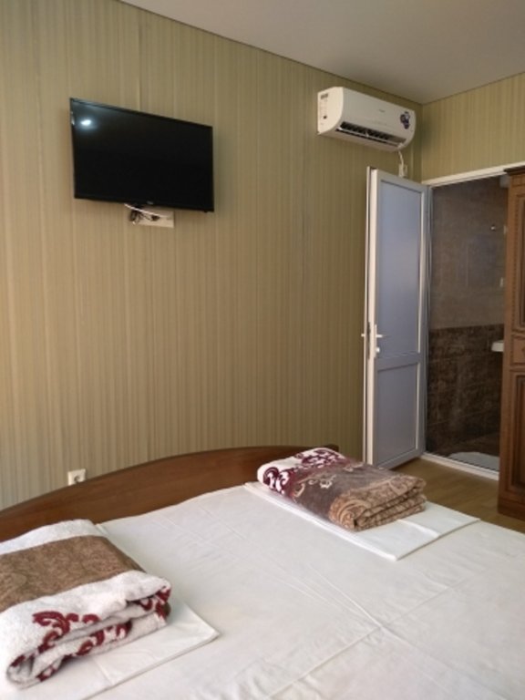 Rajskij Ugolok Guest House — фото 1