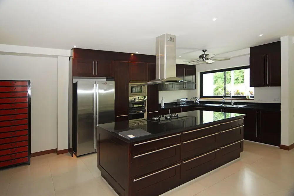 Муанг: Villa Narumon 5 Bed Staffed Property with In House Chef and Free Elect