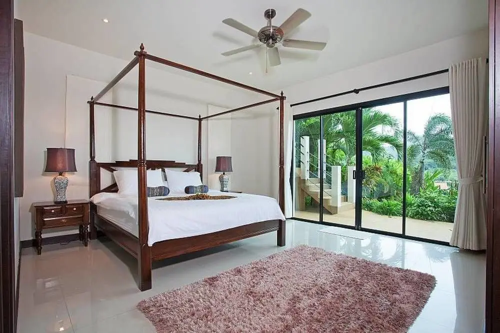 Муанг: Villa Morakot 6 Bed Classy Property with In House Chef