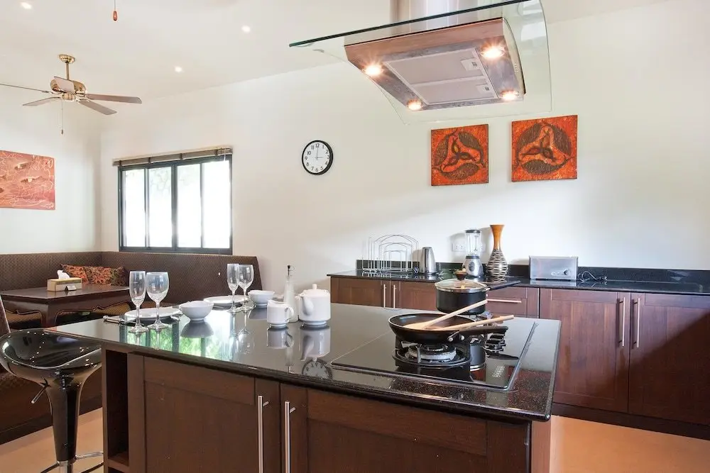 Пхукет: Villa Waew Opal 6 Bed Grand Property with In House Staff