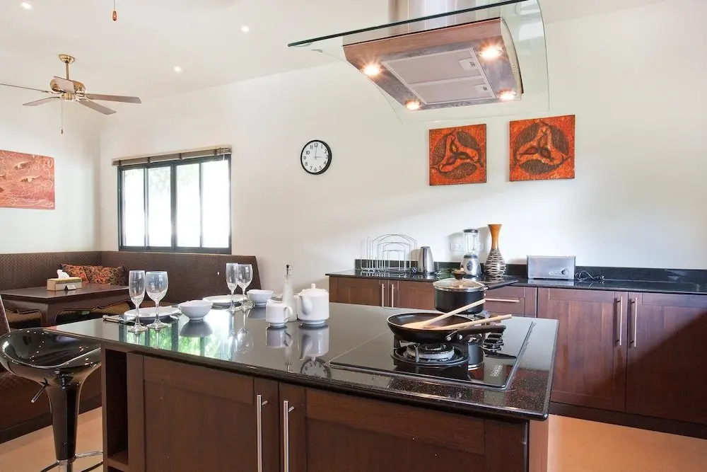 Пхукет: Villa Waew Opal 6 Bed Grand Property with In House Staff