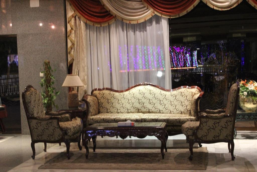 Луксор: Lotus Luxor Hotel