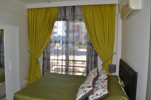 Белек: Antalya belek nirvana club 4 ground floor 2 bedrooms pool view with water slide close to center