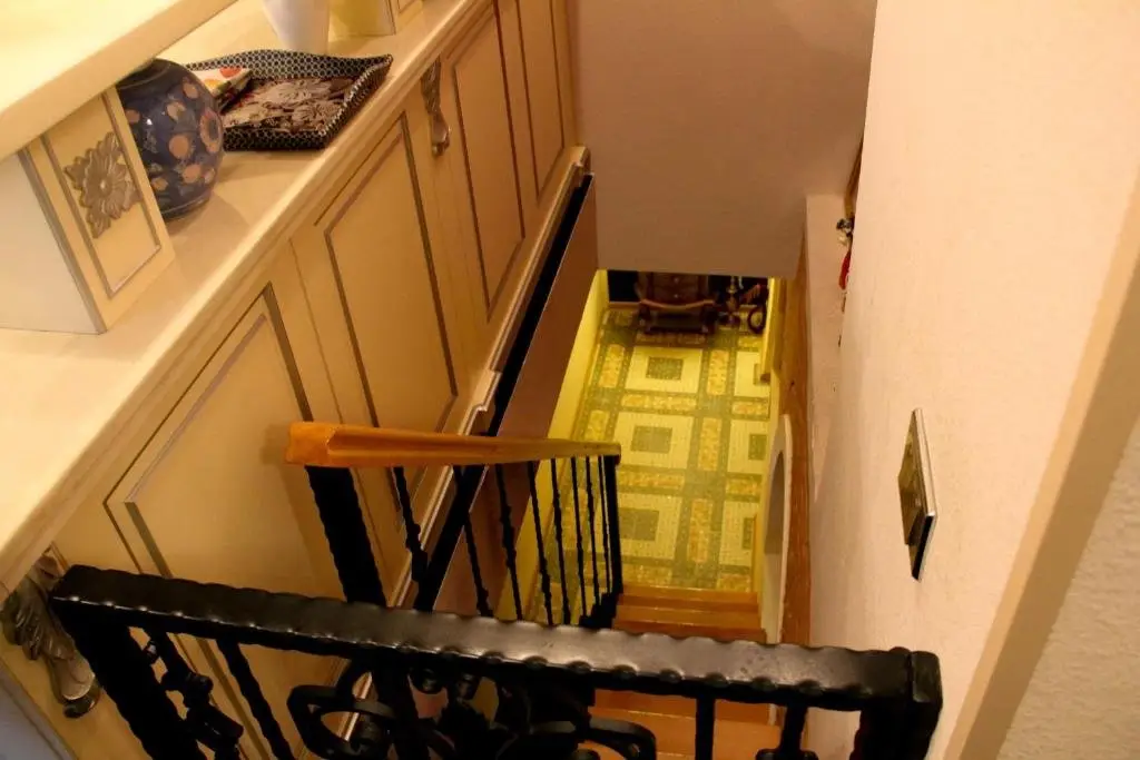 Тбилиси: Lovely Apartment In Old Tbilisi