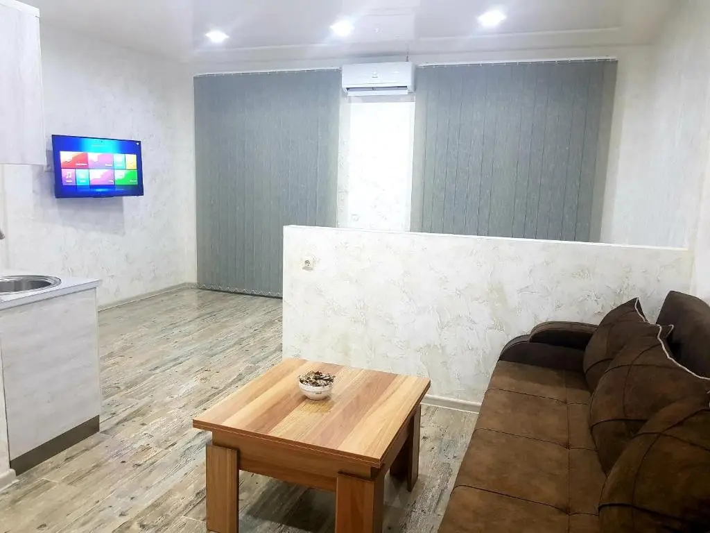 Orient Lux Apartments With Sea View — фото 1