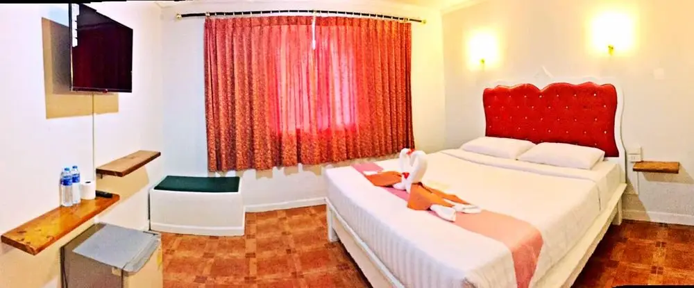 Краби: Phi Phi K House