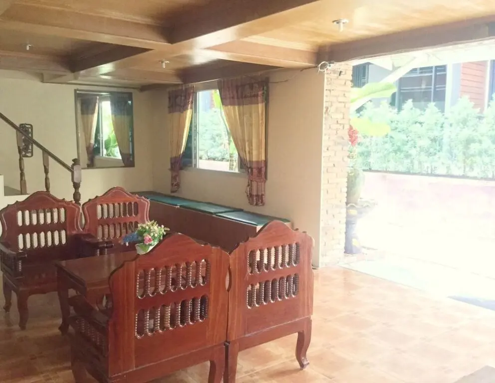 Краби: Phi Phi K House