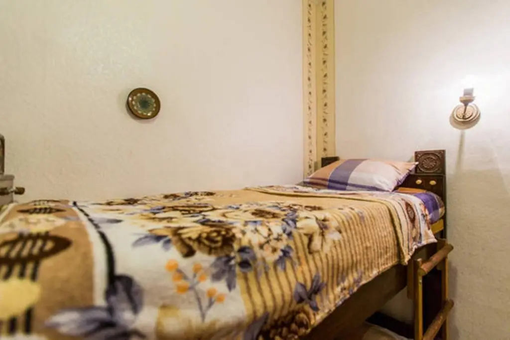 Тбилиси: V Tsentre Starogo Goroda Apartments