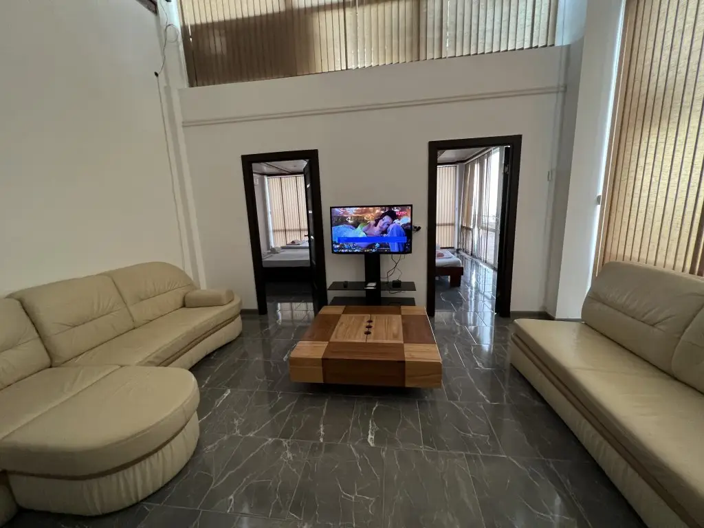 Гагра: Vladhause Villa