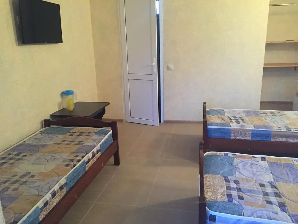Гудаута: 7 Palm Apartments