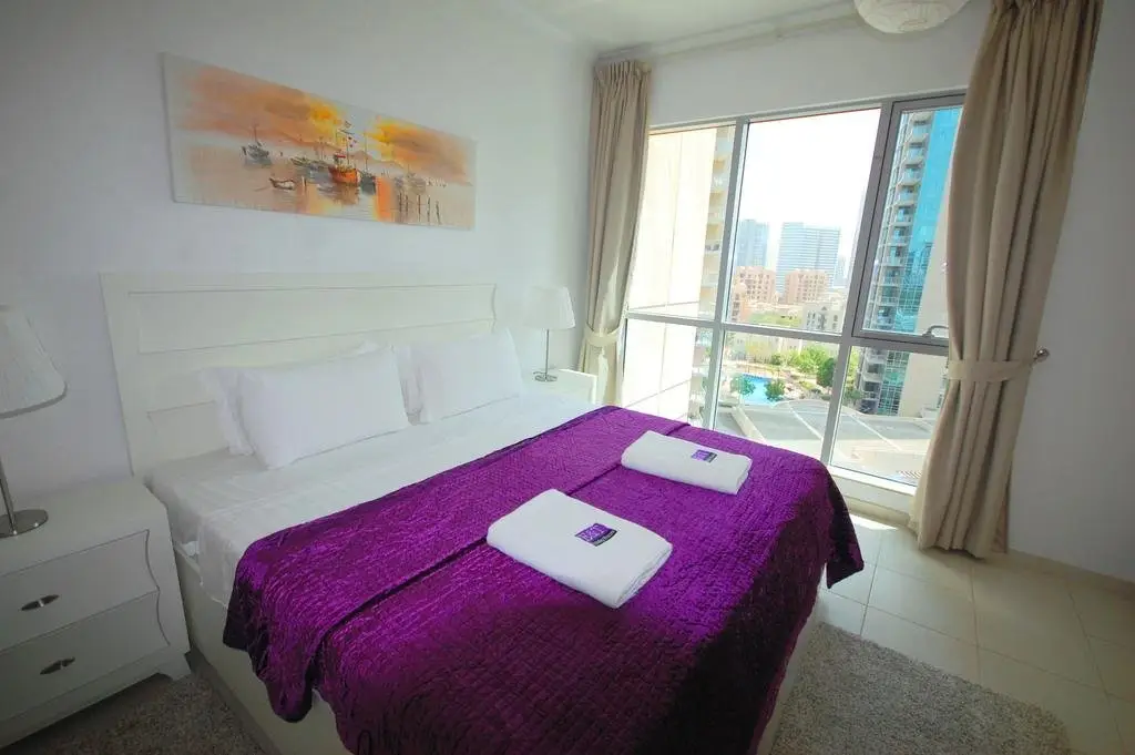 Дубай: The Residences 6