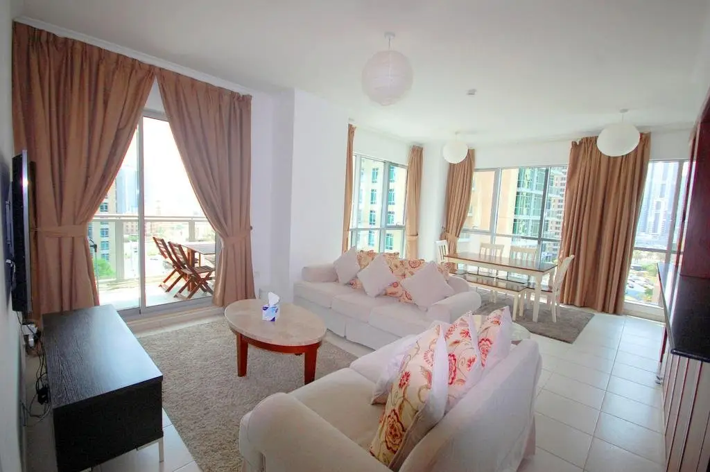 Дубай: The Residences 6
