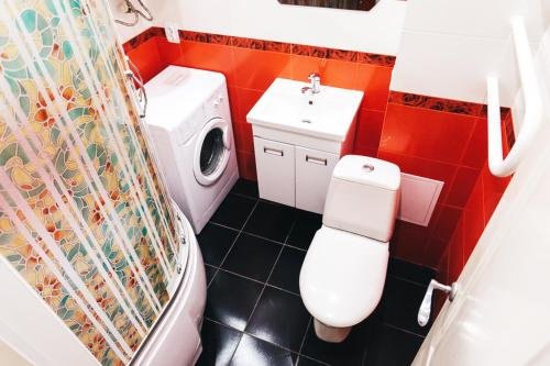 Вологда: Apartments Na Mira 80a
