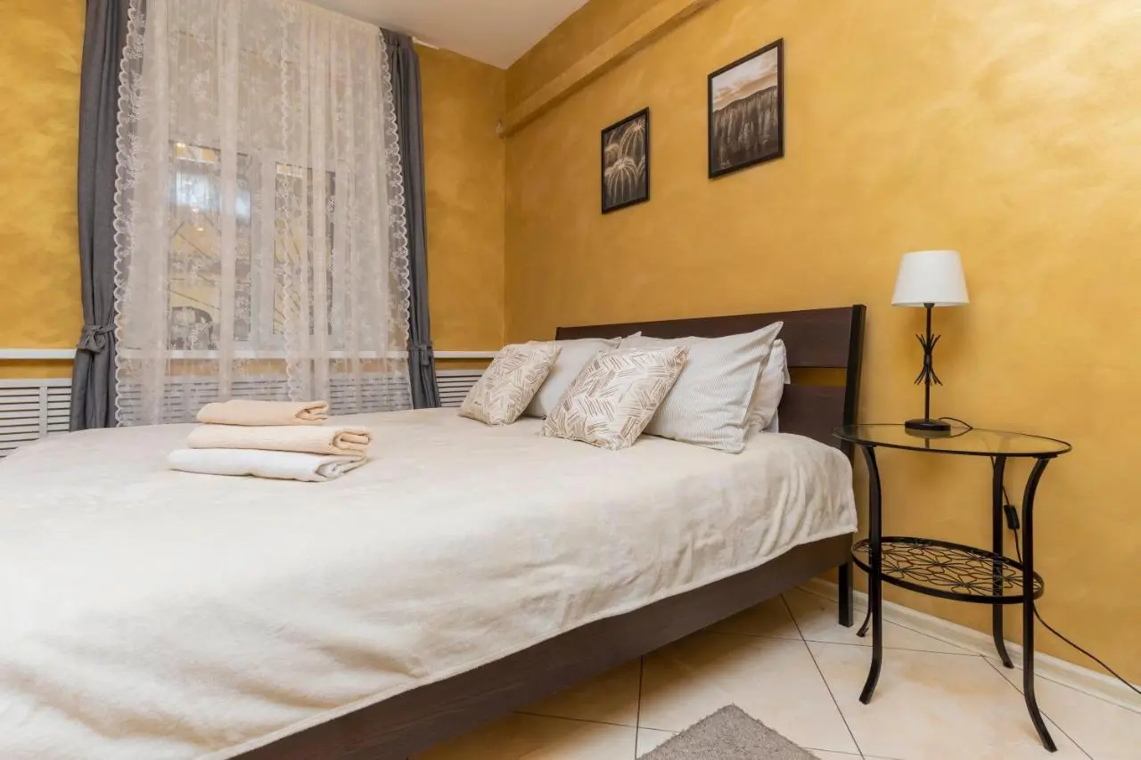 Санкт-Петербург: Gold Hotel