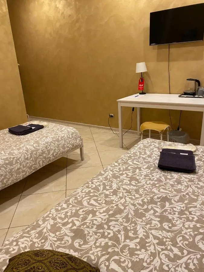 Санкт-Петербург: Gold Hotel