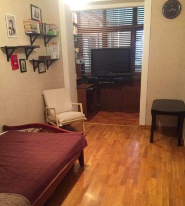 Пицунда: Tryohkomnatnaya Kvartira Naprotiv Hrama Apartments