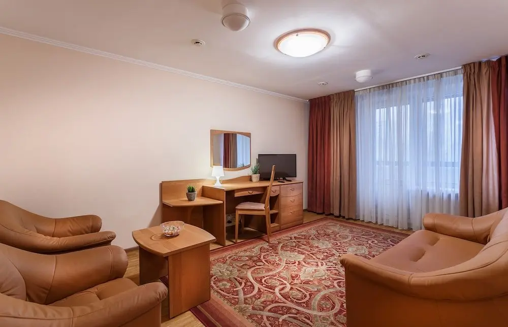 Москва: U Metro Krasnoselskaya Apartments